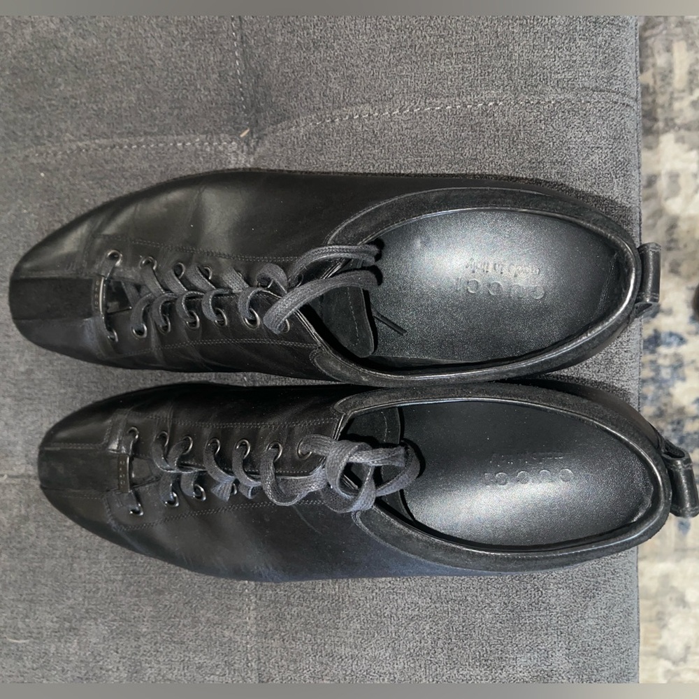 Gucci shoes